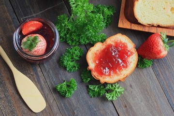 Strawberry jam with bread