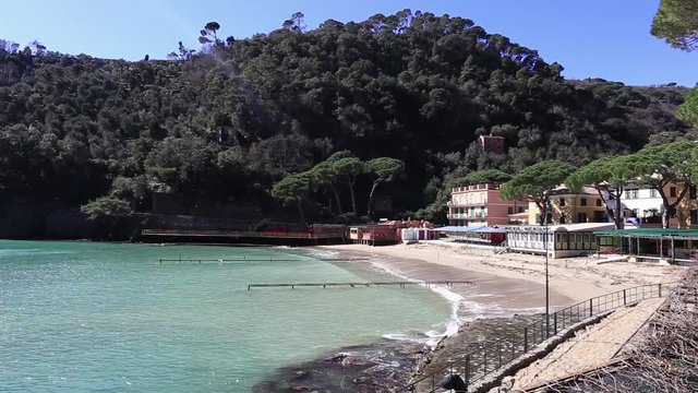 PARAGGI BAY IN SPRING