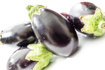 Aubergine isoliert 