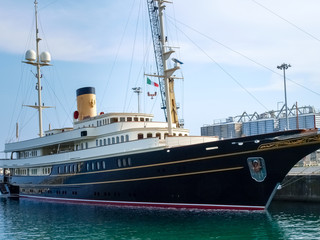Fototapeta premium Yachts moored in the Ligurian port