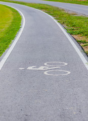 Obraz premium A bike lane for cyclist
