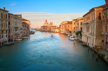 Obraz na płótnie Canvas Grand Canal and Basilica Santa Maria della Salute in Venice