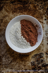 Flour and cocoa powder (powder for baking) - ingredients