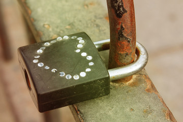 lock of love