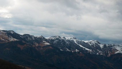 Fototapeta na wymiar Paesi Baschi, Spagna, 28/01/2017: il paesaggio basco del nord della Spagna con vista sui Pirenei, la catena montuosa che segna il confine tra la Francia e la Spagna