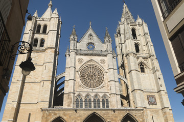 Leon (Spain): cathedral exterior