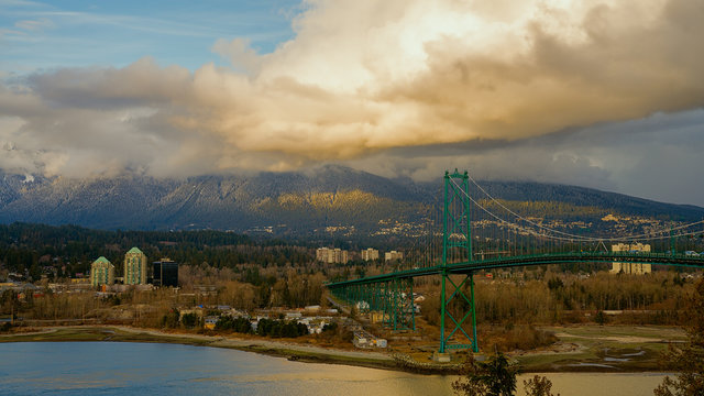 lions' gate bridge,Vancouver BC Canada