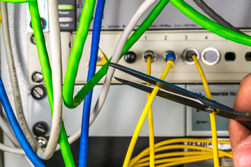 Derstroy optical fibre