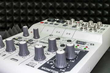 White Mixer
