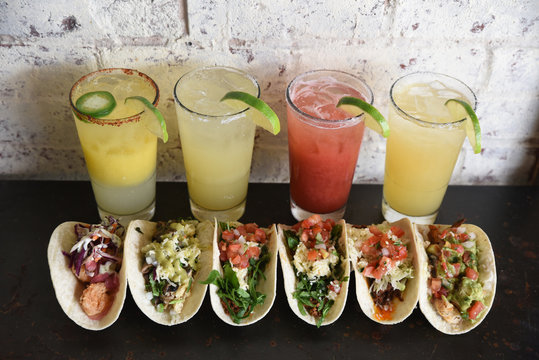 Drinks and tacos lined up