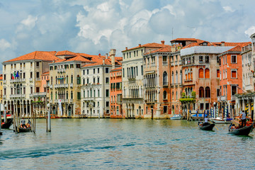 Fototapeta na wymiar panoramic view of the lagoon city of Venice in Italy