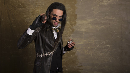 UOMO FINE 800 STEAMPUNK