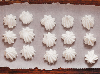 Raw white meringue