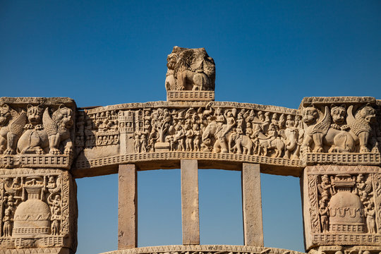 buddhist monuments at sanchi