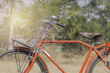 Fototapeta na wymiar bicycle red classic vintage in former