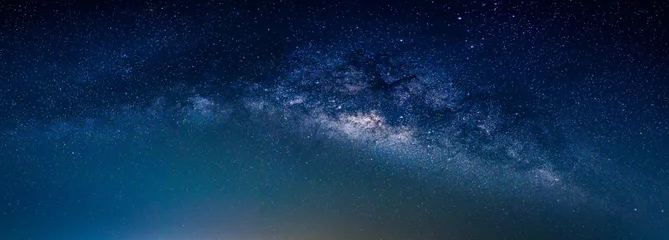 Poster Landschap met Melkwegstelsel. Nachtelijke hemel met sterren. © nuttawutnuy