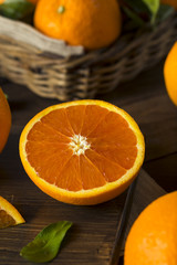 Raw Organic Cara Oranges