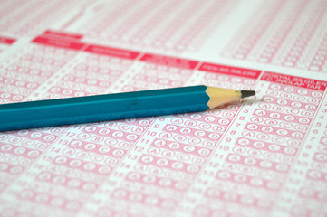 Exam optics, optical paper, student and exam optics paper, marked optical paper pictures, optical papers for educational sites