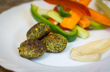 Falafel with hummus and peppers