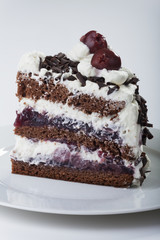 Stück einer Schwarzwälder Kirschtorte