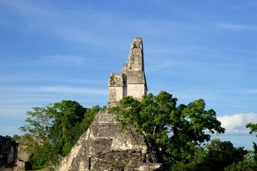 tikal ruins mayan guatemala