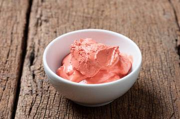 red lime paste