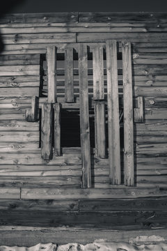 black and white of underconstruction wood house © NuttKomo