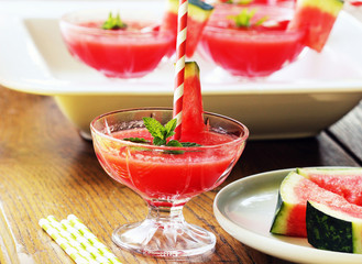 juice of watermelon in glasses