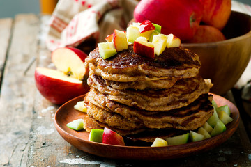 Apples pancakes with marple syrup