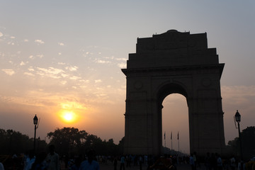 Fototapeta na wymiar Sunset and Silhouette of India Gate Memorial at evening in Delhi