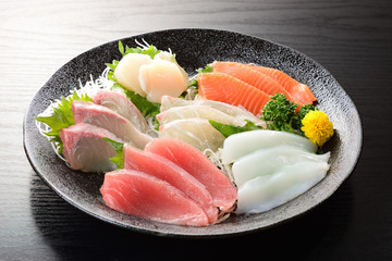 刺身盛合せ