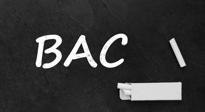 BAC &agrave; la craie sur ardoise