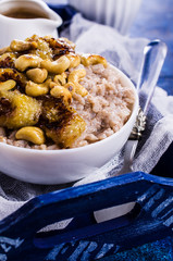 Rice porridge with banana
