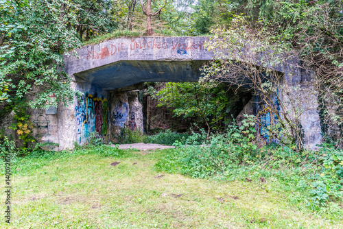 "Geretsried Blauer Bunker aus dem Zweiten Weltkrieg" Stockfotos und