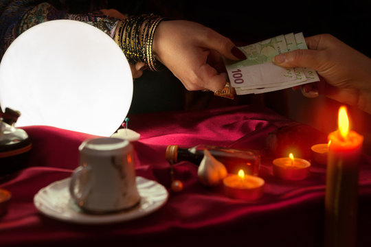 Fortune teller receive money for fortune telling