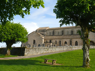 eglise,mont saint vincent,saone et loire,france