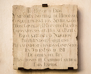 Guerra de Independencia española, lápida en honor de un héroe sevillano, Catedral de Sevilla