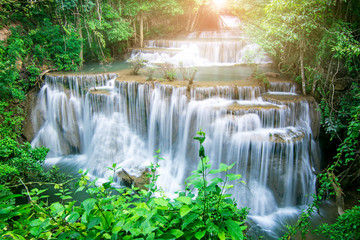Fototapeta premium Huay Mae Khamin waterfall in tropical forest, Thailand 