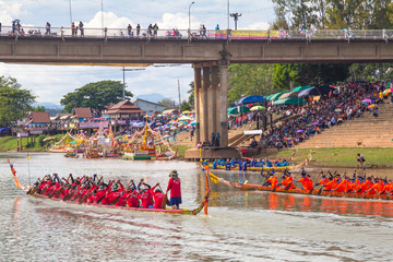 Boat racing Thailand. © ismotion