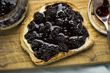 Bread blackberry confiture
