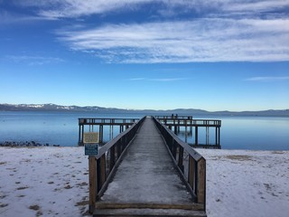 Fototapeta na wymiar South Lake Tahoe Viewpoint