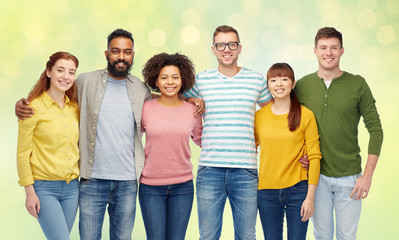 Obraz premium international group of happy smiling people