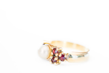 Reparation and restoration of jewelry