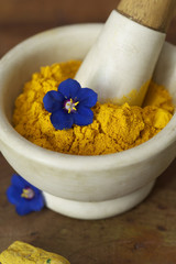 Curry in a mortar