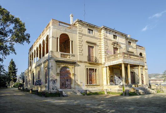 old farmhouse of Ca Evarist Arnus Badalona