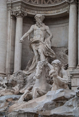Obraz premium Di Trevi fountain sculptures closeup, Rome, Italy