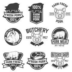 Fototapeta premium farm fresh pork meat emblems. Design elements for logo, label, sign. Vector illustration.