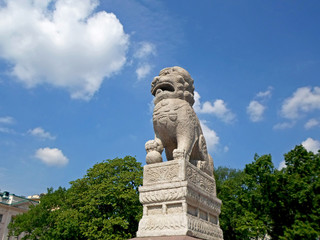 Statue of Chinese Lions 