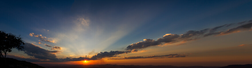 Fototapeta na wymiar Sunset skyline