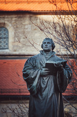 Martin Luther Statue auf dem Anger vor Kaufmannskirche Erfurt